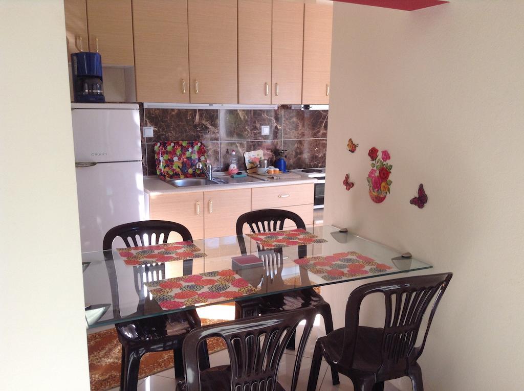 Dimos Bungalows Palaiontsiflikion Quarto foto